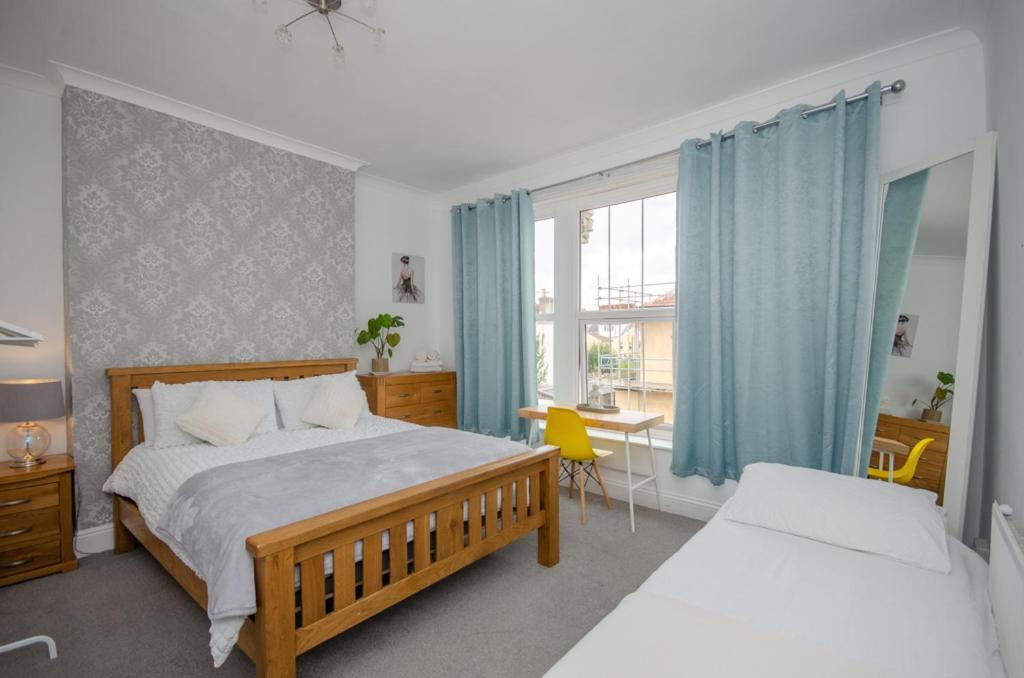 Stylish 91Sqm Victoria 2 Bedroom Apartment 브리스틀 외부 사진