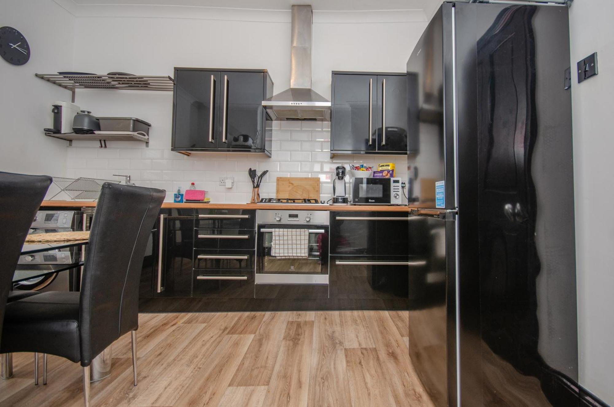 Stylish 91Sqm Victoria 2 Bedroom Apartment 브리스틀 외부 사진